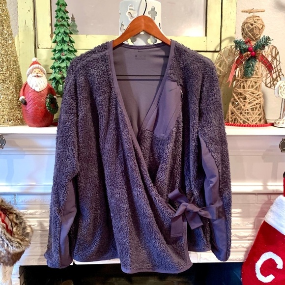 Nike Gray Sherpa Cozy Wrap Sweater Jacket with Side Ties and Pockets Women’s XXL - Picture 1 of 8